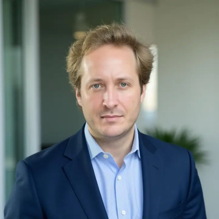 Grégoire de Briganti, COO · MyC